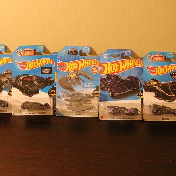 Hot Wheels Batman lot of 5 good cards and blister packs